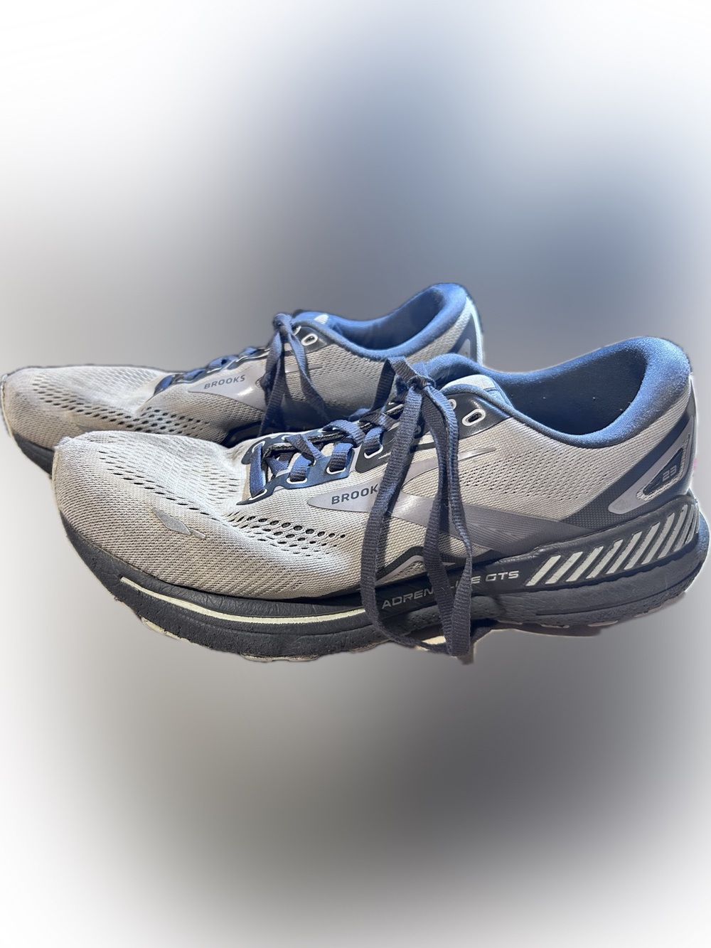 Brooks Men’s Gray Adrenaline GTS 23 Running Sneakers - 9.5 Extra Wide
